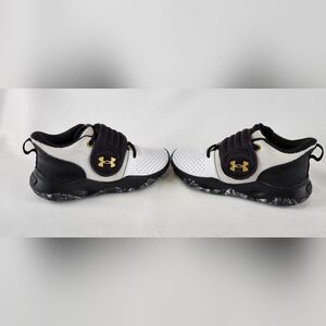 Under Armour Black White Basketball Shoes Zone Bb Size 3.5 Unisex Youth Big Kid